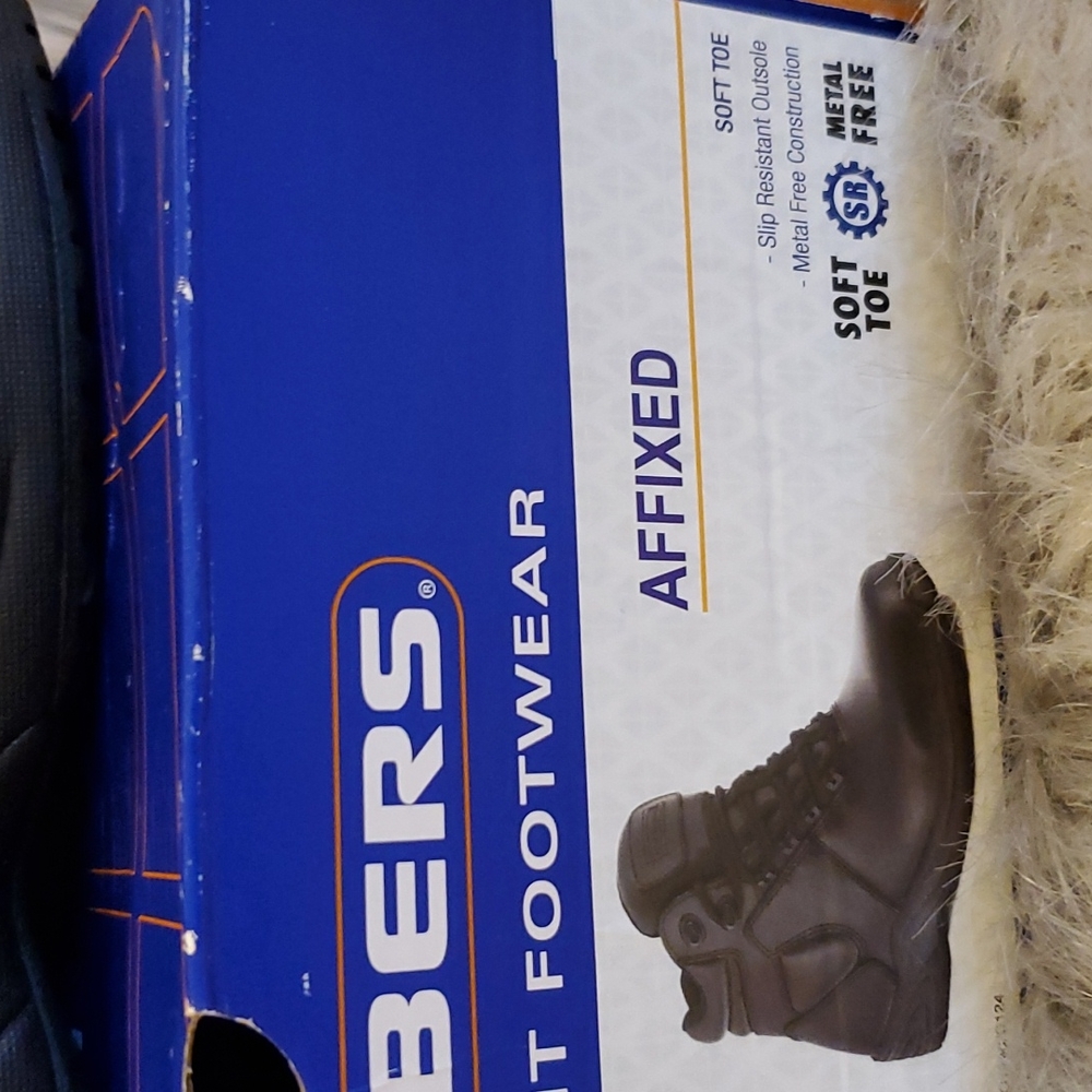 Boots - Picture 5 of 8